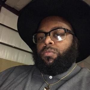 Meet your Posher, Ramirez